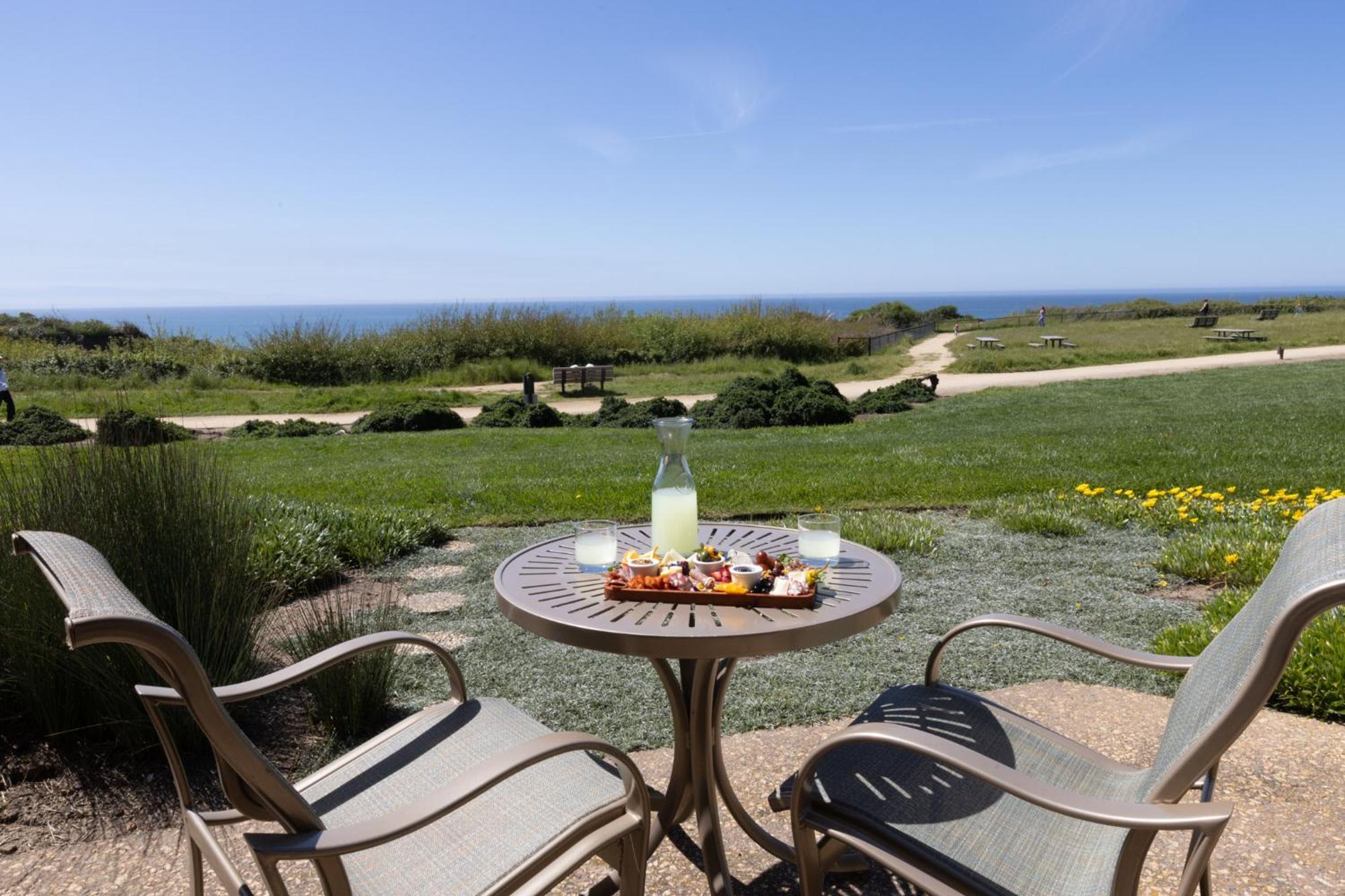Seascape Beach Resort Аптос Экстерьер фото